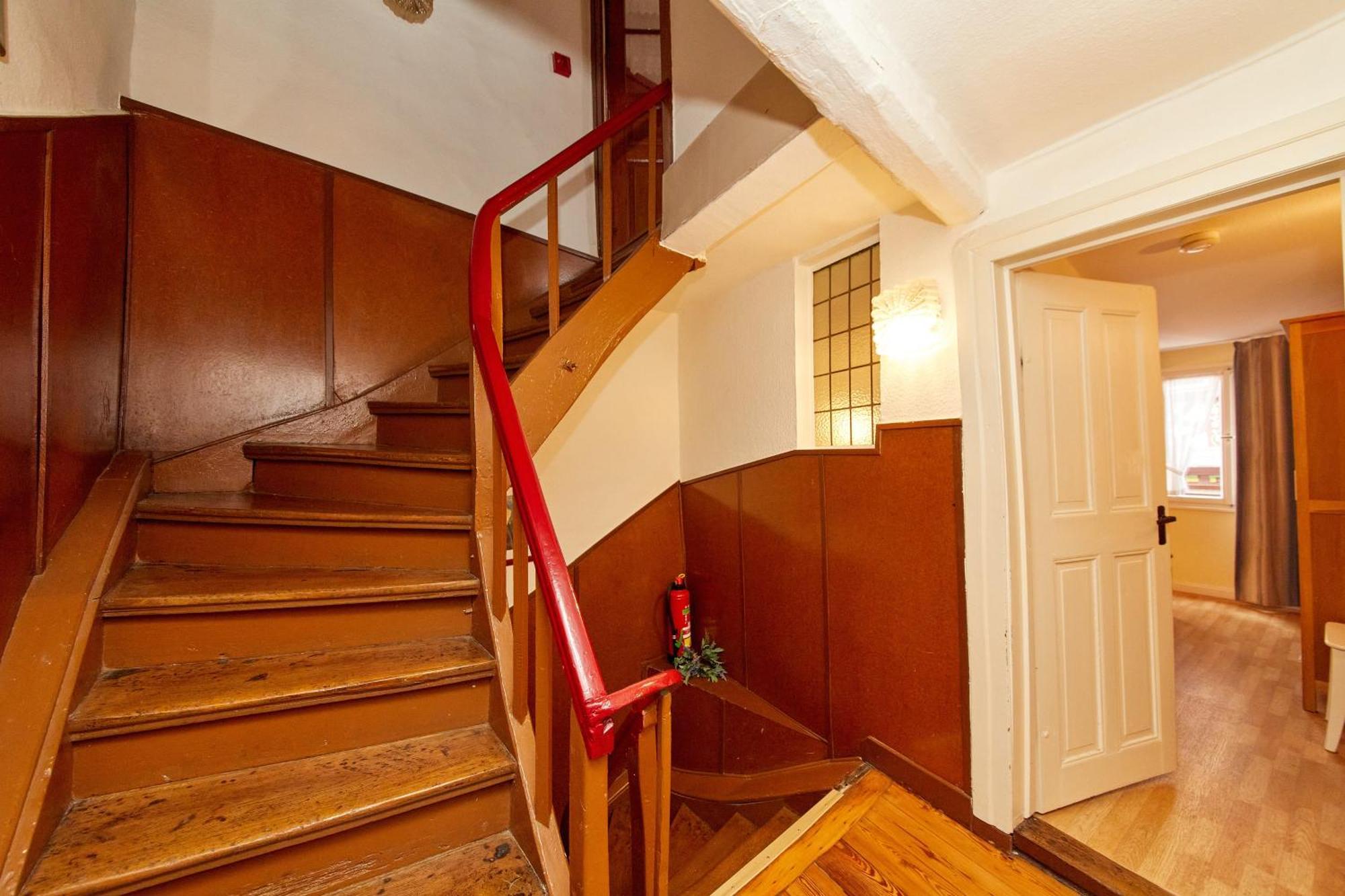 Ferienwohnung Altstadt Bernkastel-Kues Bagian luar foto